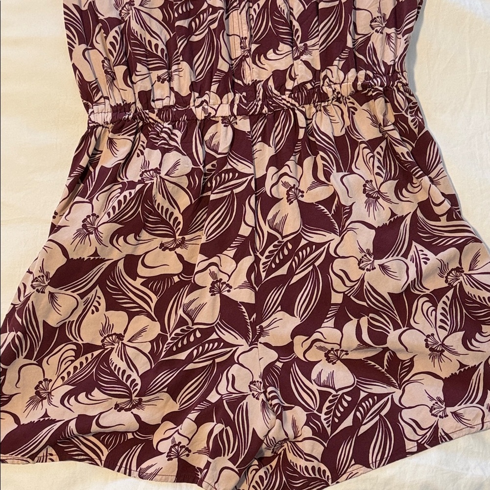 GAP Floral Halter Romper Size Large - Picture 8 of 9